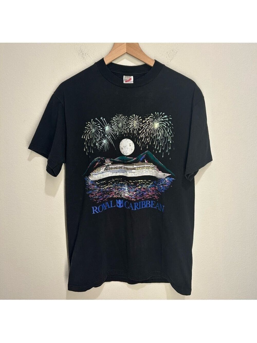 Vintage Royal Caribbean Jerzees Shirt Men’s Large – Black – Boat Graphic – RARE